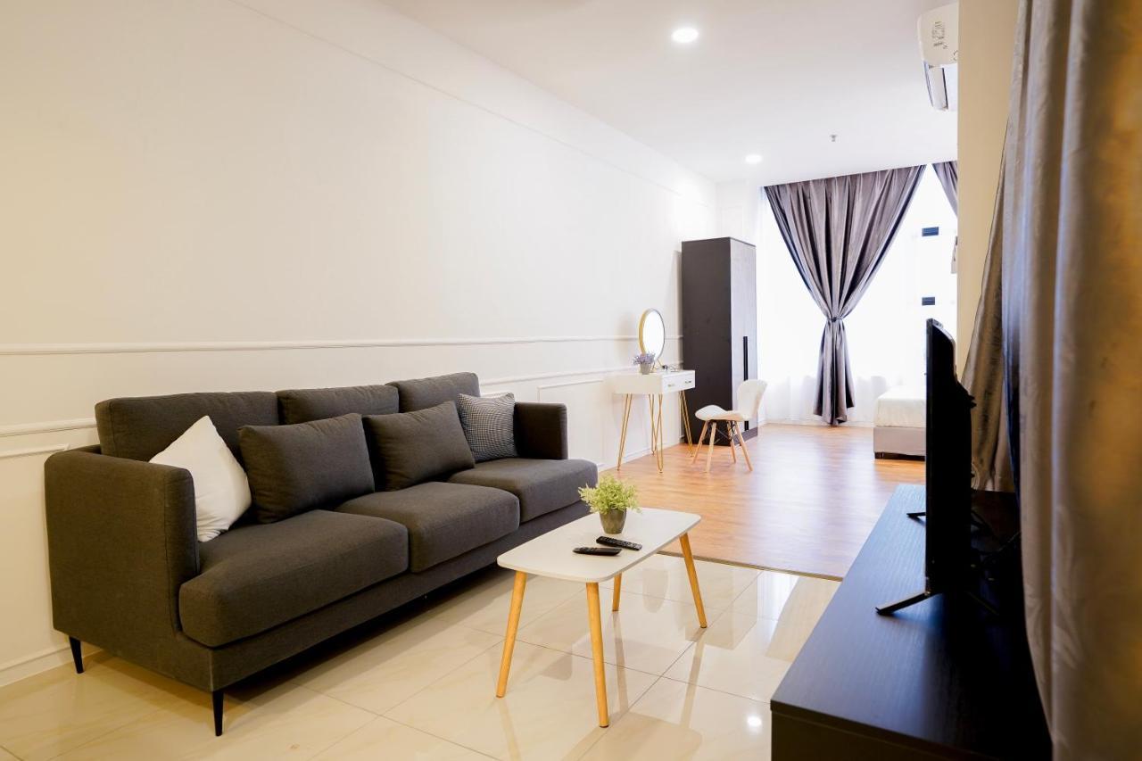 Itcc Manhattan Suites By Pinstay Penampang Exteriör bild